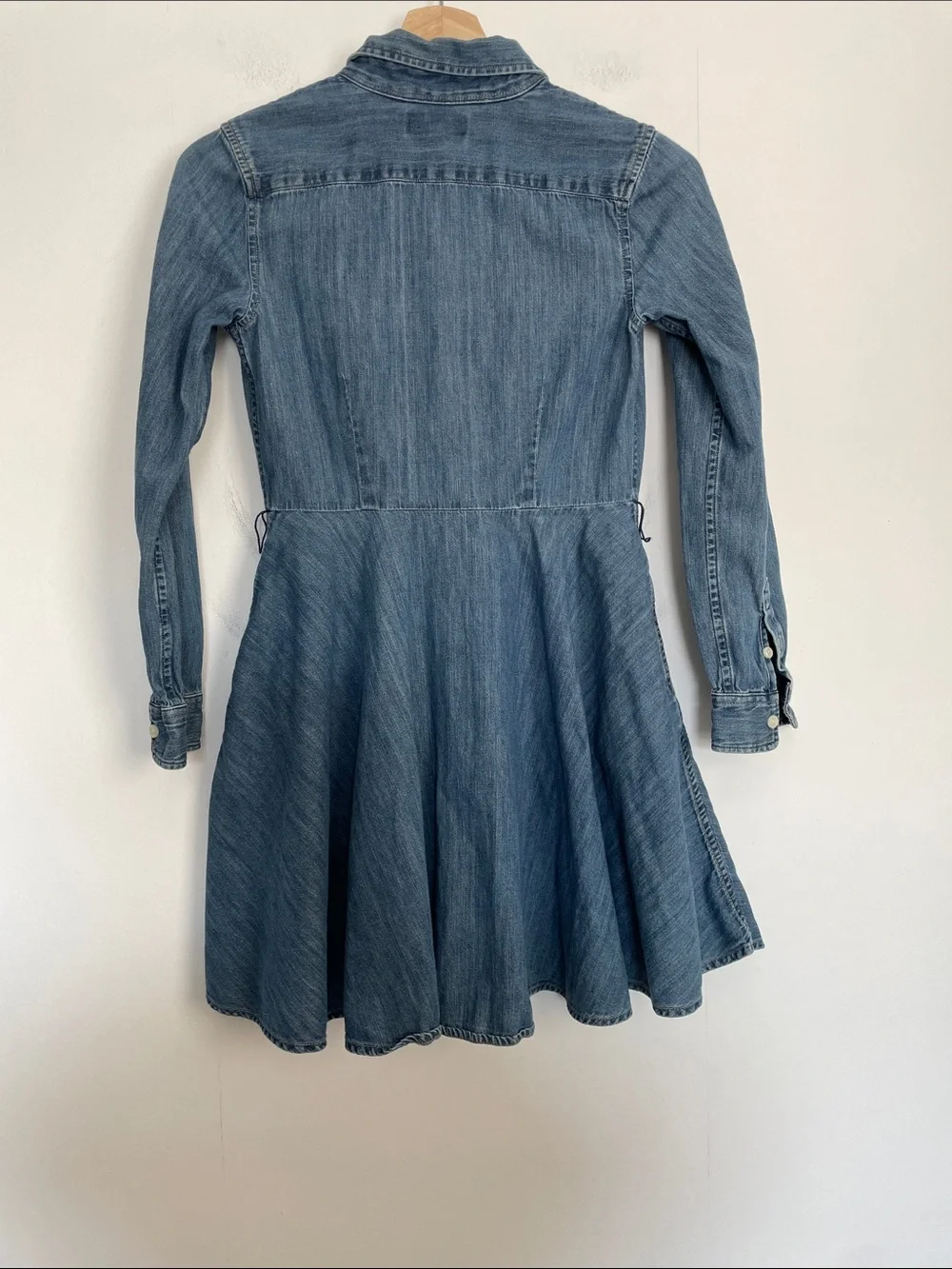 Ralph Lauren Girls' 12 Long Sleeve 2 Pocket Button Down Front Denim Flare Dress